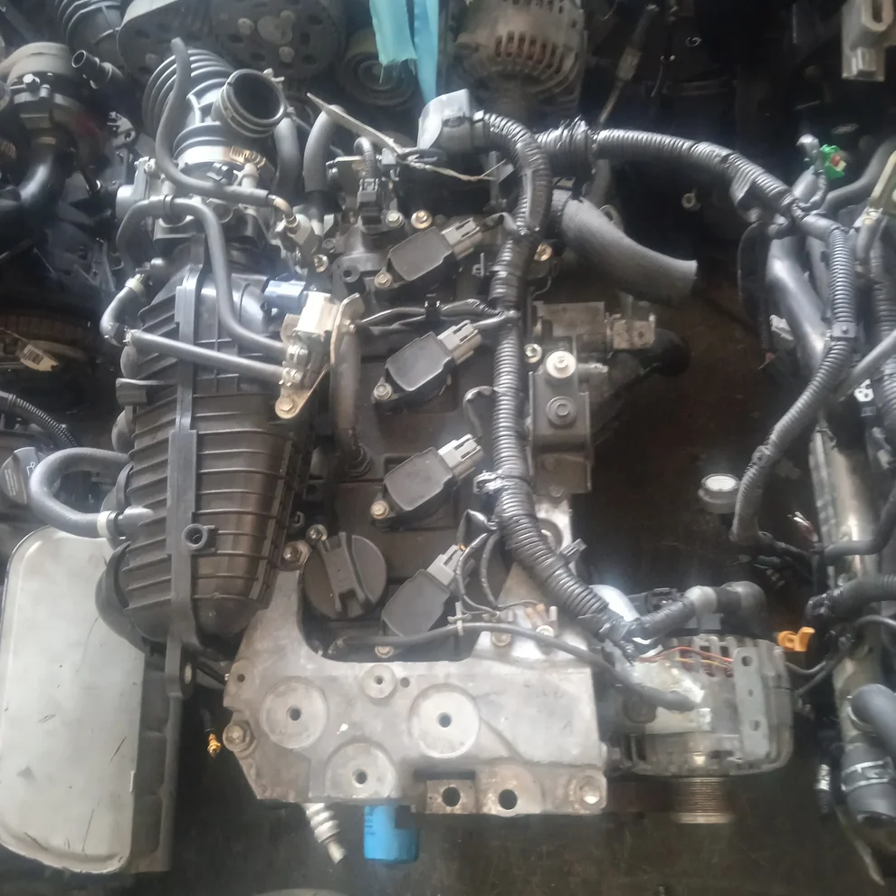 nissan-2tra-engine